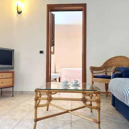 Apartment & Sea - Apulian Group Rome
