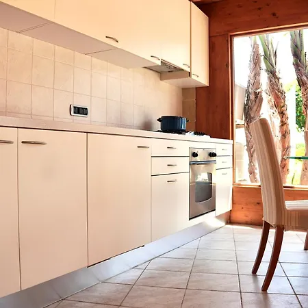 & Sea - Apulian Group Apartment Rome
